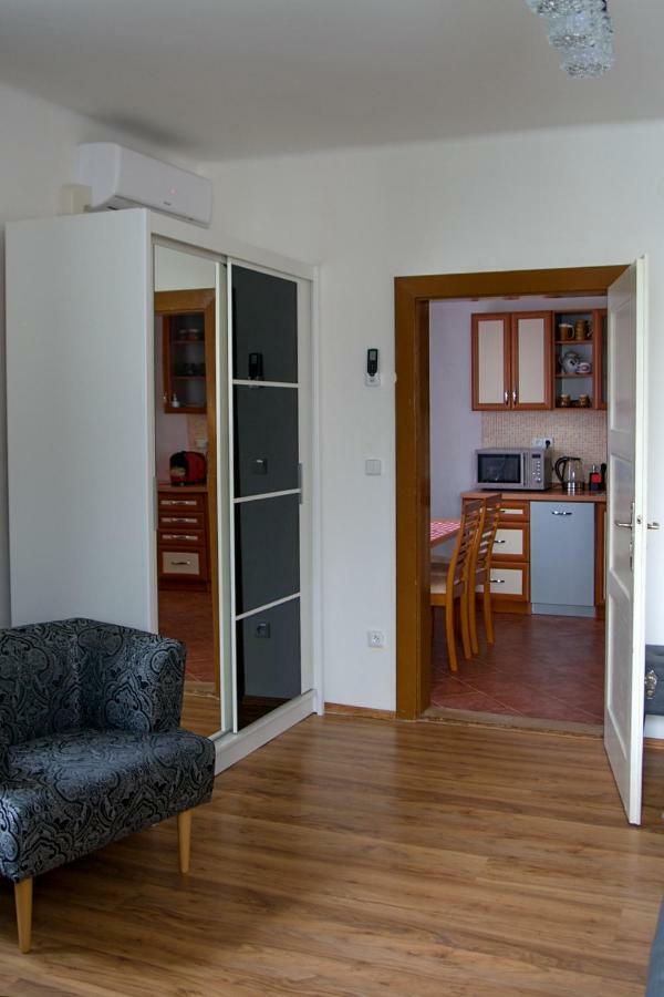 Luxusni Apartman Nmnm Family Nove Mesto na Morave Extérieur photo