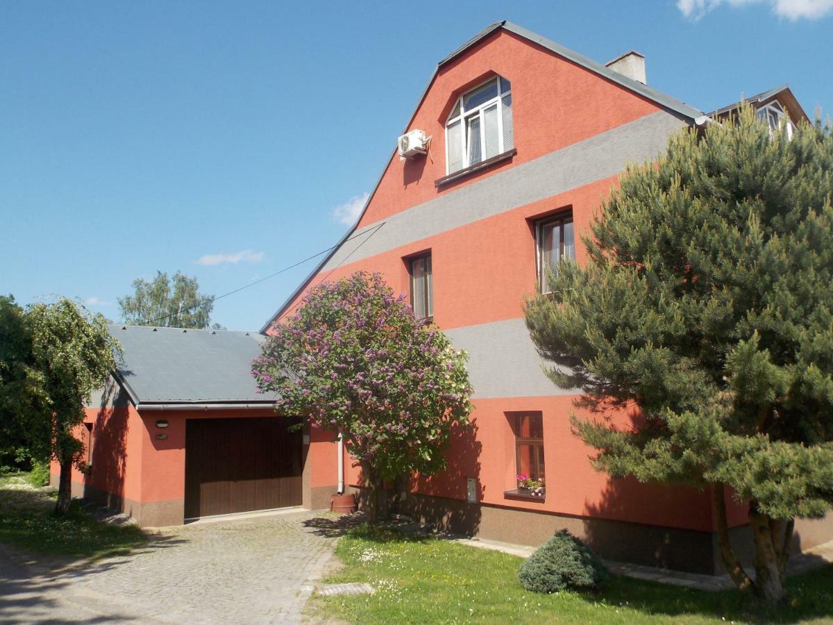 Luxusni Apartman Nmnm Family Nove Mesto na Morave Extérieur photo
